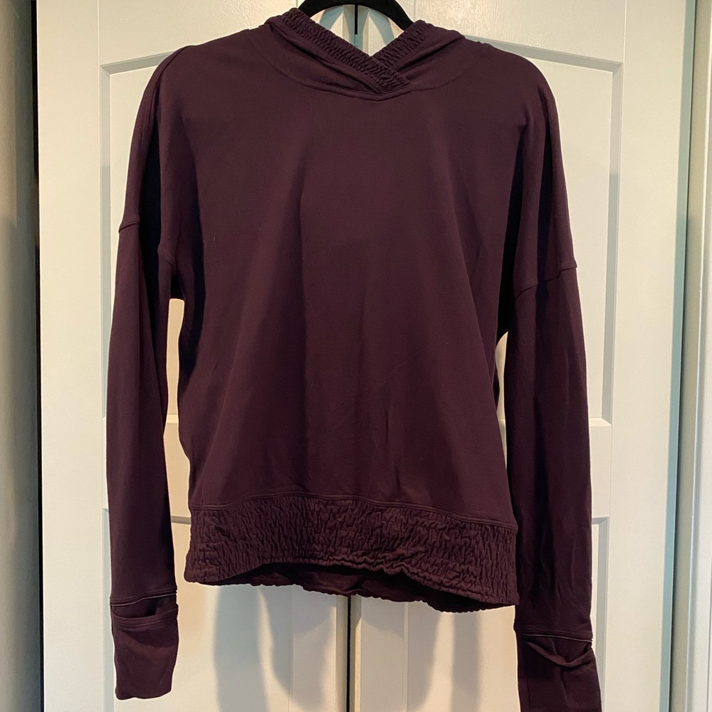 Lululemon hooded shirt